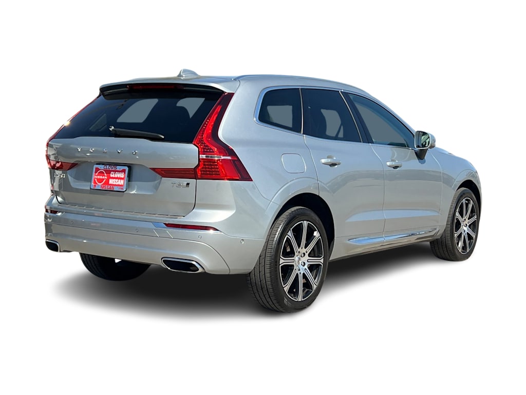 Thumbnail: 2018 Volvo XC60 - 18