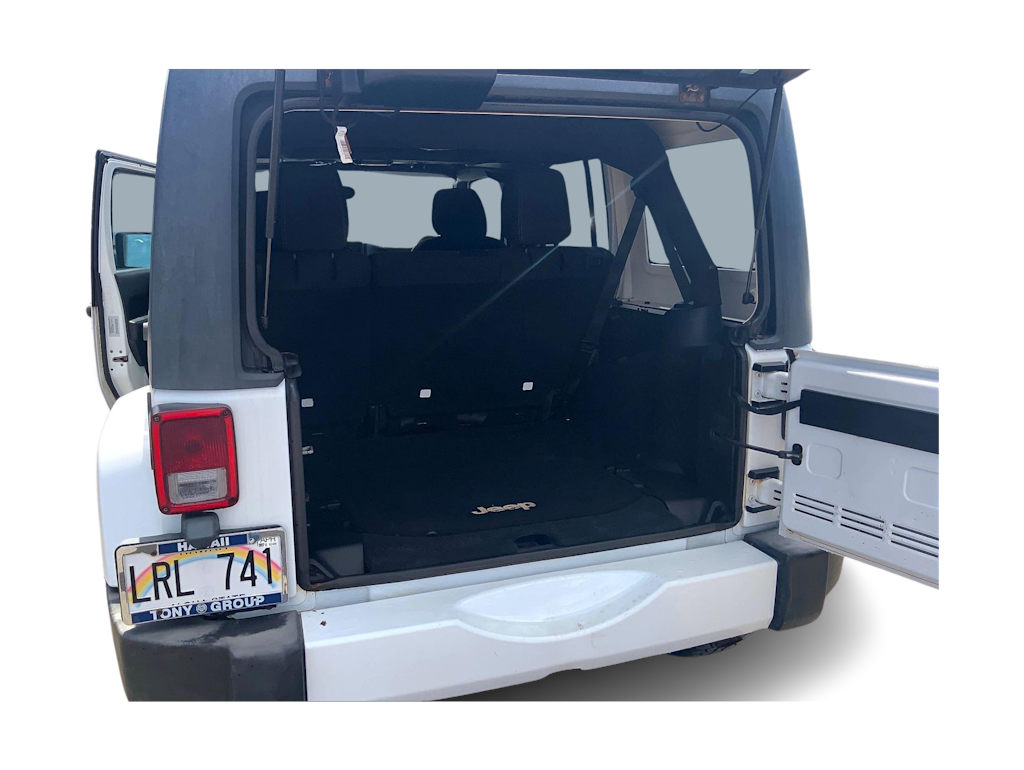 Thumbnail: 2016 Jeep Wrangler - 19