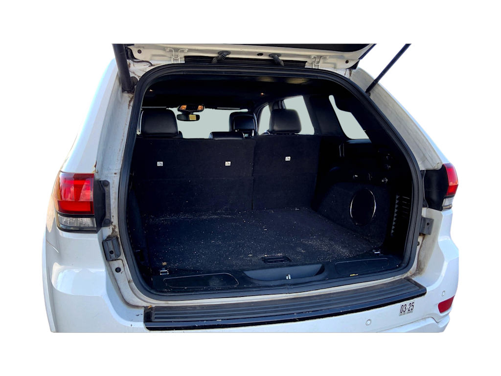 Thumbnail: 2018 Jeep Grand Cherokee - 17