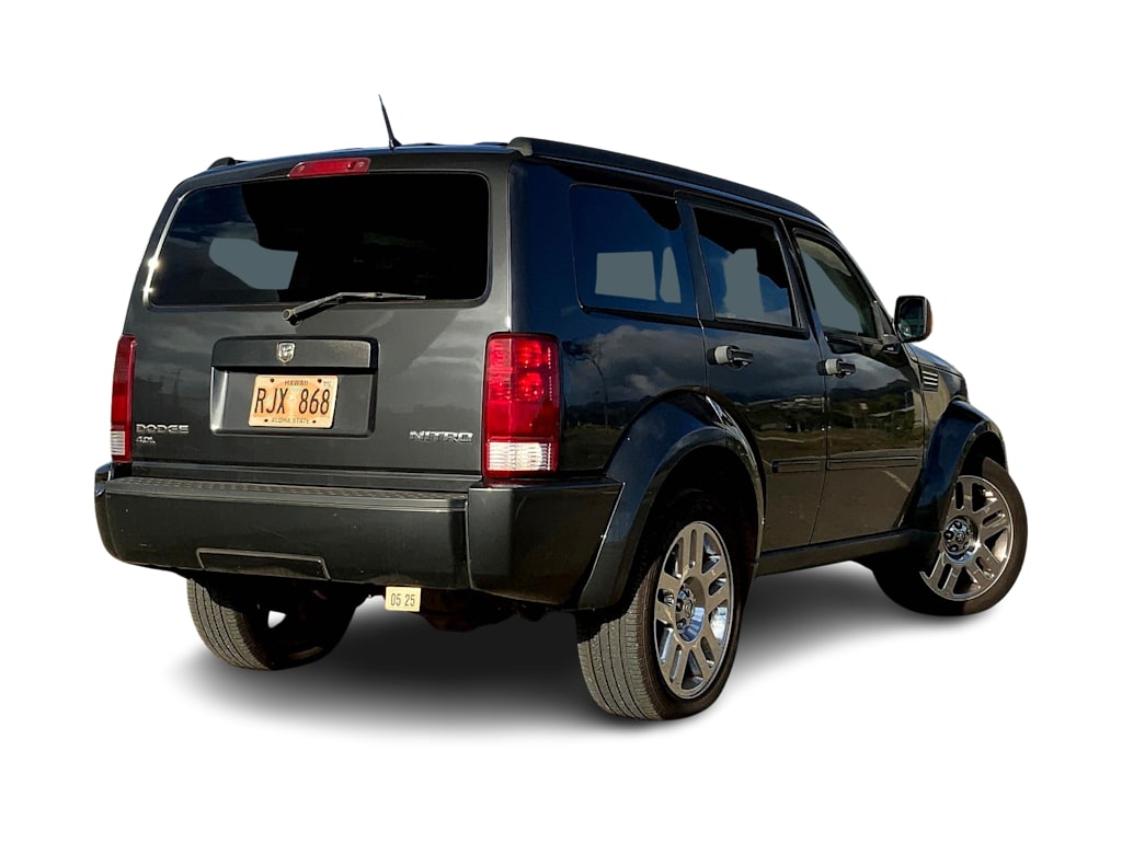 2011 Dodge Nitro Heat 22