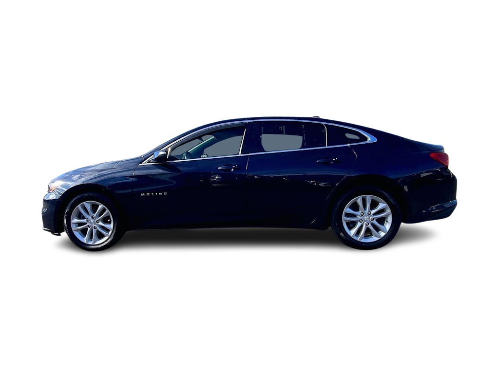 Thumbnail: 2018 Chevrolet Malibu - 3