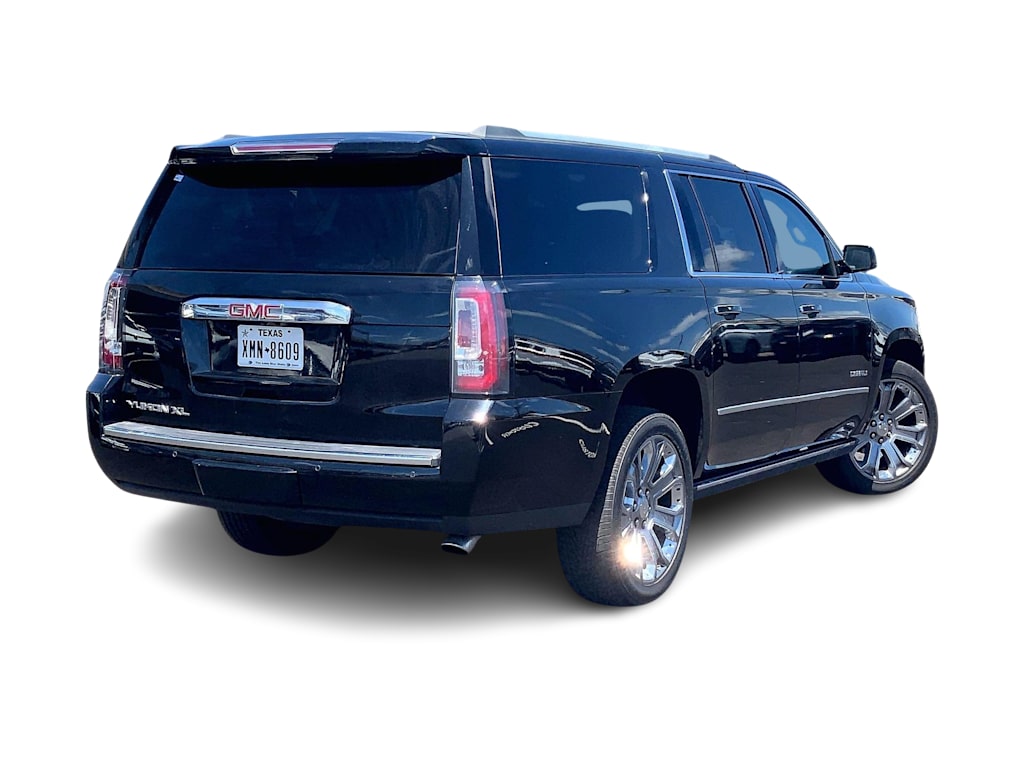 Thumbnail: 2015 GMC Yukon XL - 23