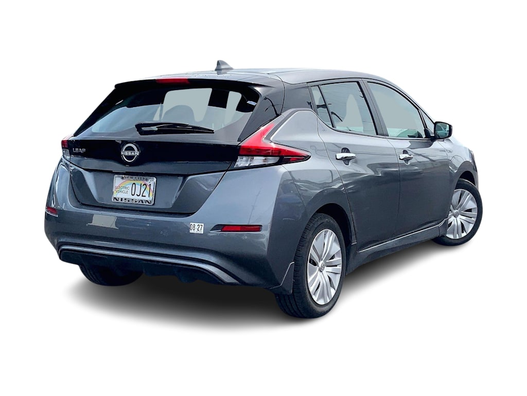 Thumbnail: 2023 Nissan Leaf - 23