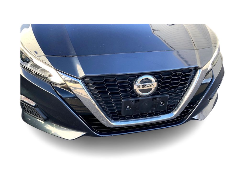 Thumbnail: 2021 Nissan Altima - 32