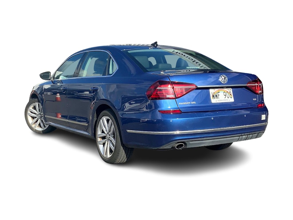 Thumbnail: 2017 Volkswagen Passat - 4