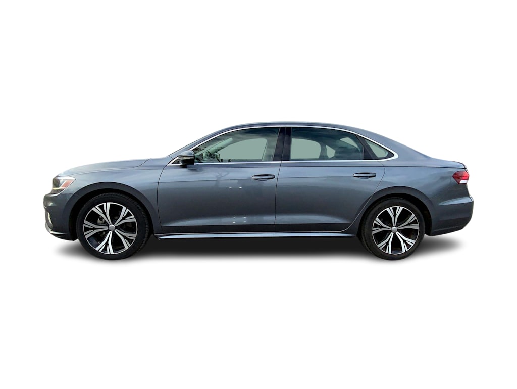 2021 Volkswagen Passat SE 3