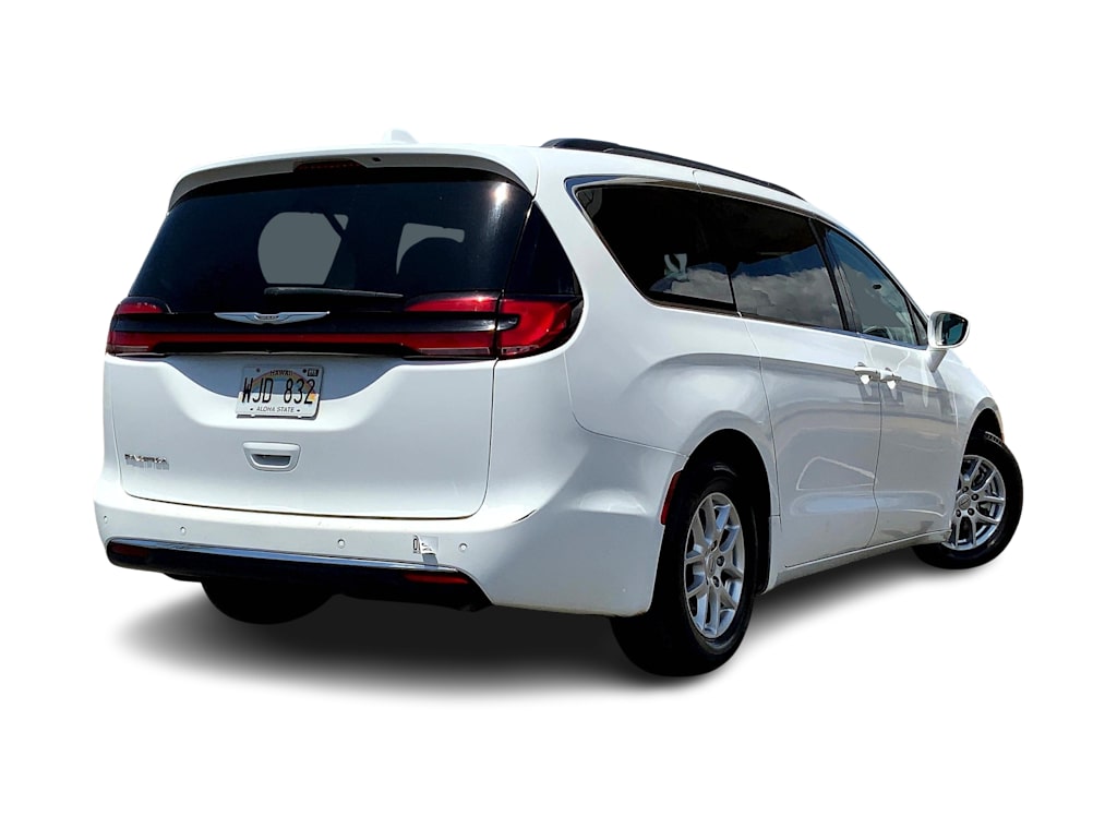 Thumbnail: 2022 Chrysler Pacifica - 21
