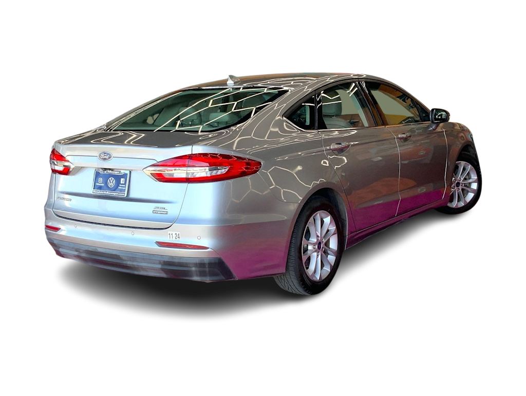 Thumbnail: 2020 Ford Fusion - 23