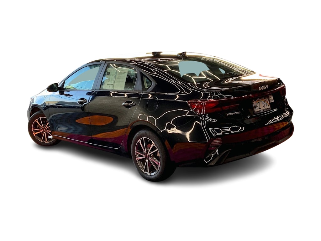 Thumbnail: 2022 Kia Forte - 4