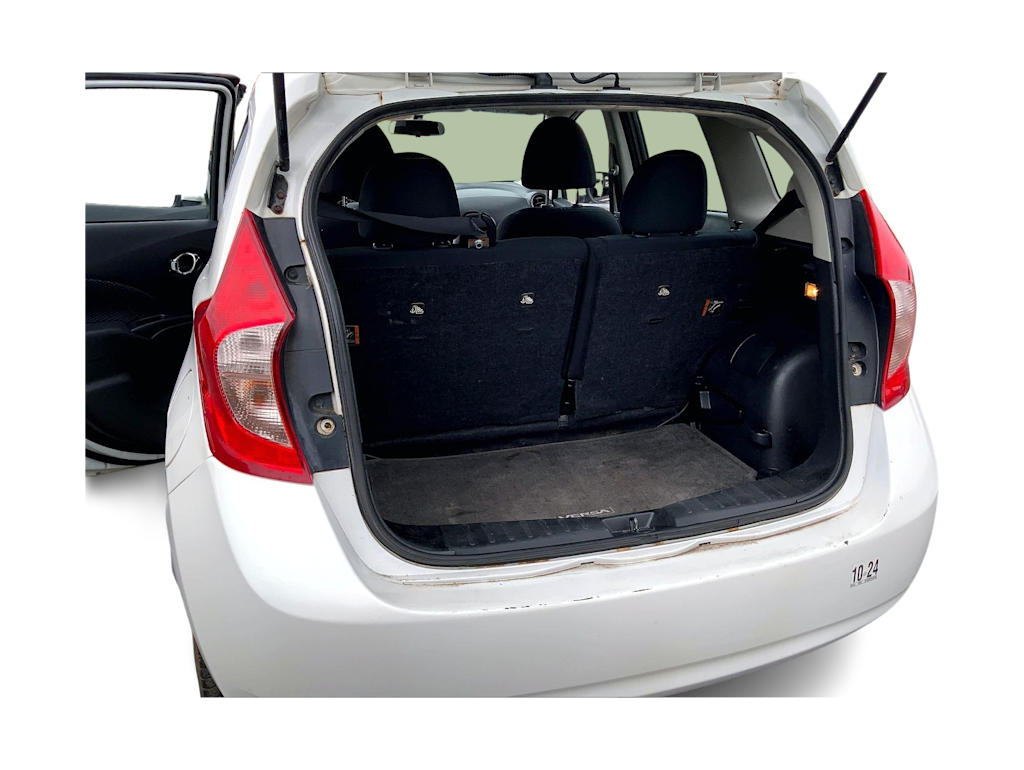 Thumbnail: 2015 Nissan Versa Note - 16