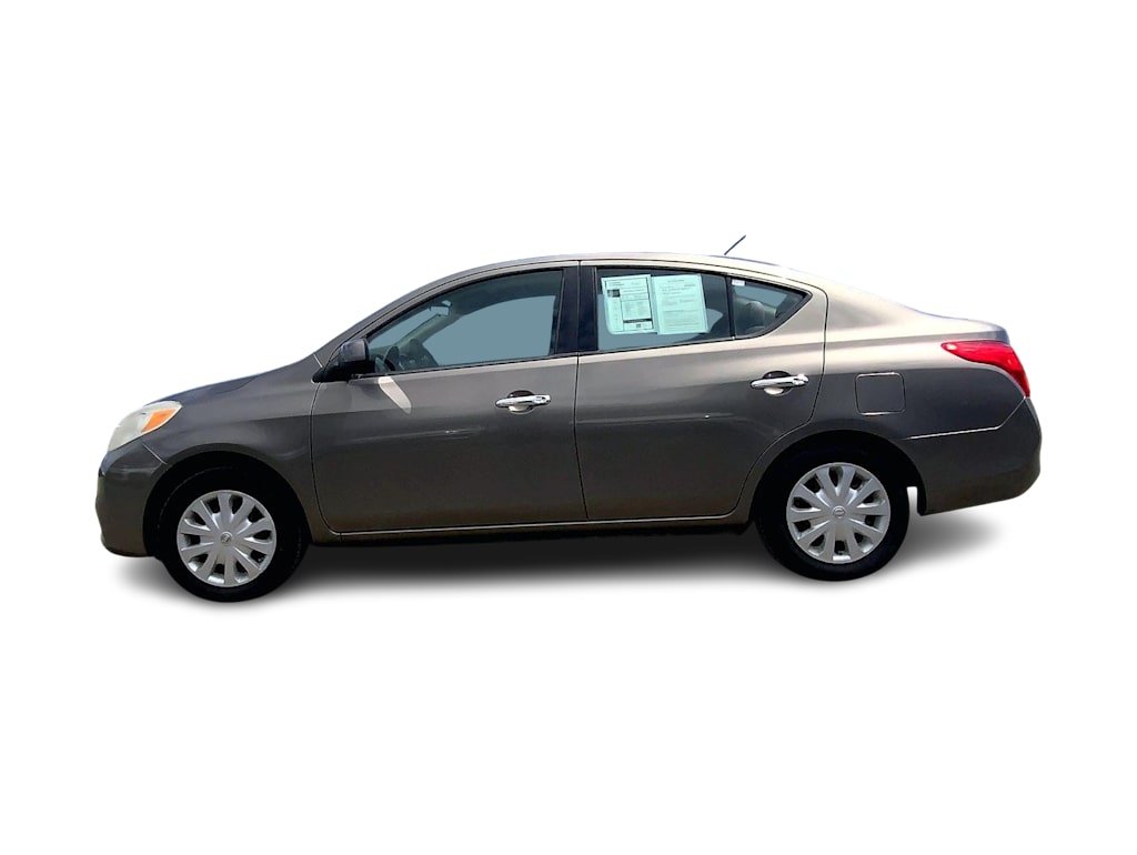 Thumbnail: 2014 Nissan Versa - 3