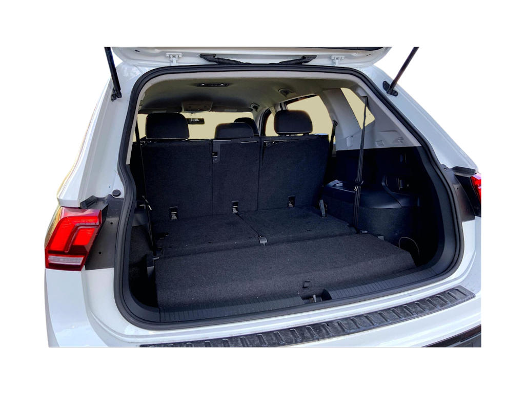 Thumbnail: 2022 Volkswagen Tiguan - 17