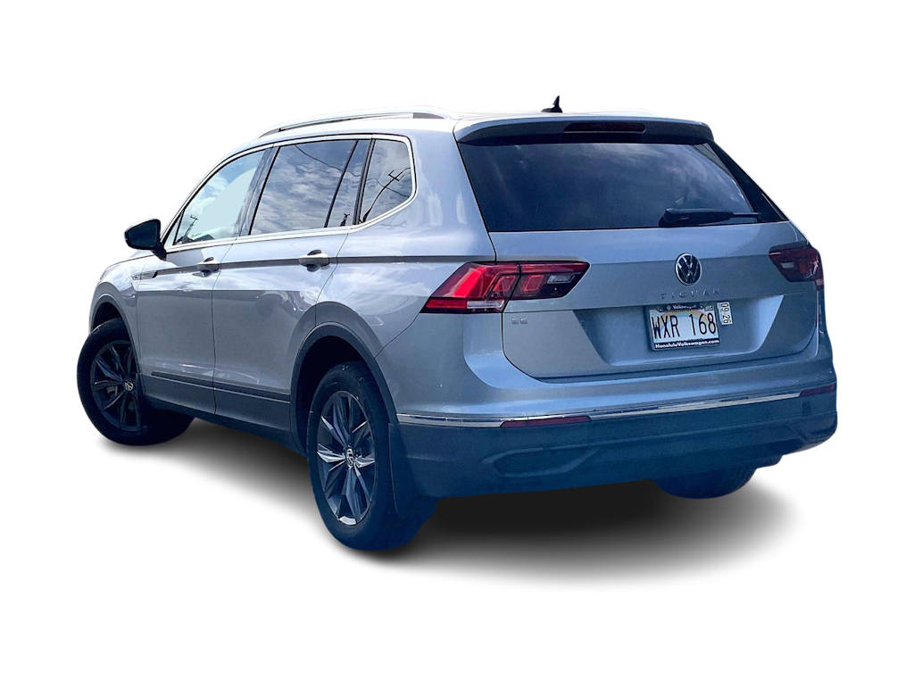Thumbnail: 2023 Volkswagen Tiguan - 4