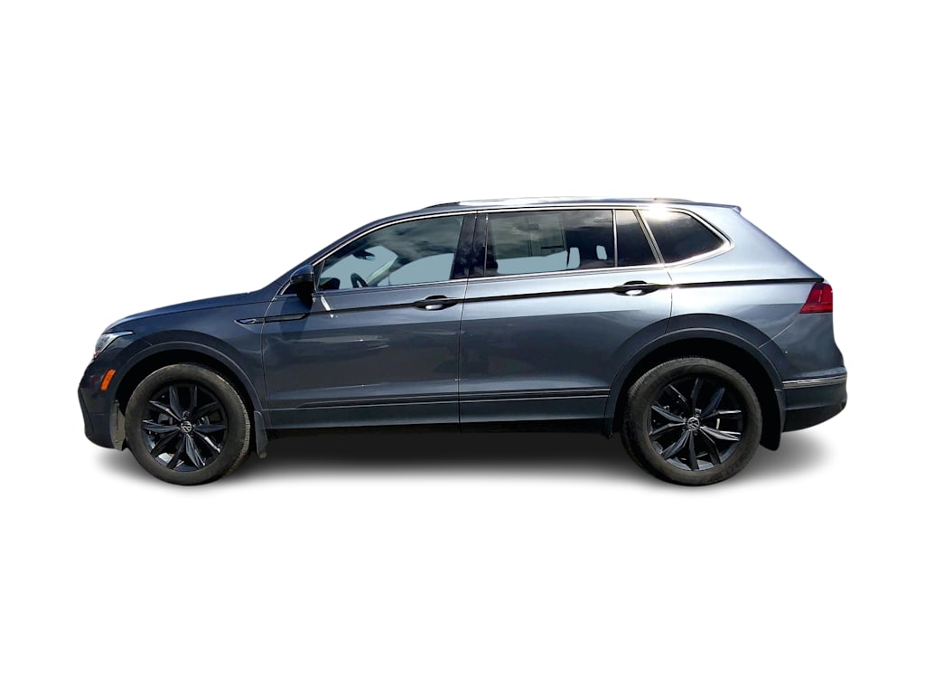 Thumbnail: 2024 Volkswagen Tiguan - 3