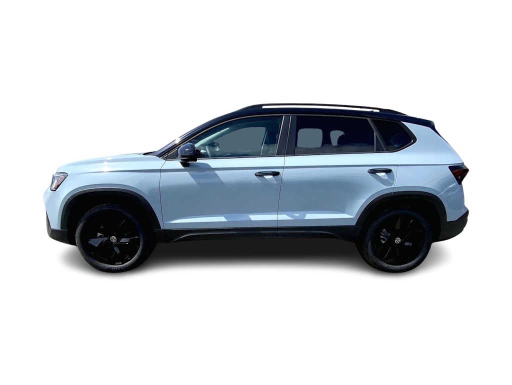Thumbnail: 2026 Volkswagen Taos - 3