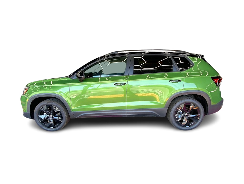 Thumbnail: 2026 Volkswagen Taos - 3