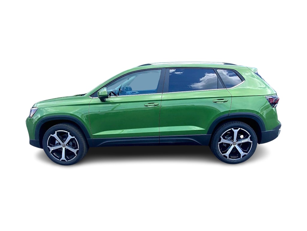 Thumbnail: 2026 Volkswagen Taos - 3