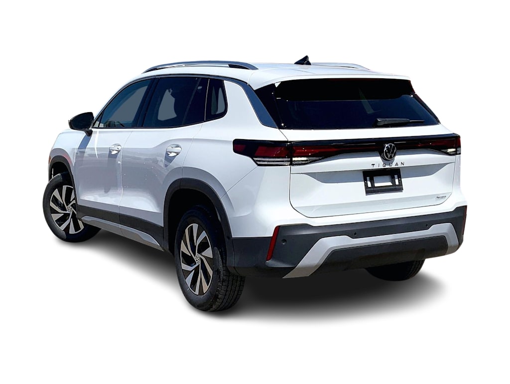 Thumbnail: 2026 Volkswagen Tiguan - 4