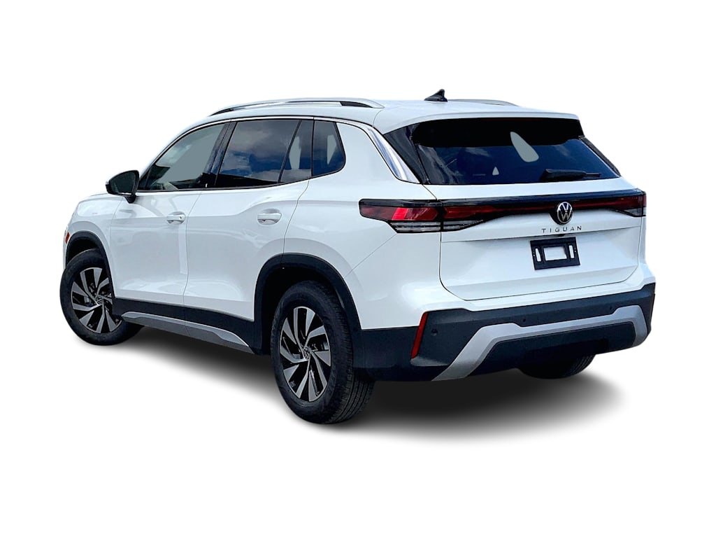 Thumbnail: 2026 Volkswagen Tiguan - 4