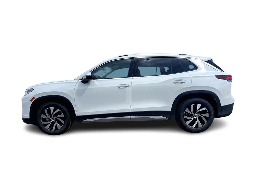 Thumbnail: 2026 Volkswagen Tiguan - 3