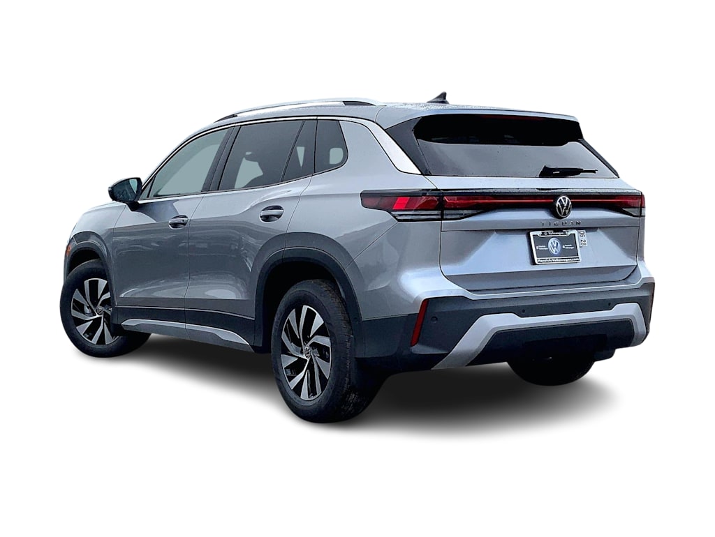 Thumbnail: 2026 Volkswagen Tiguan - 4