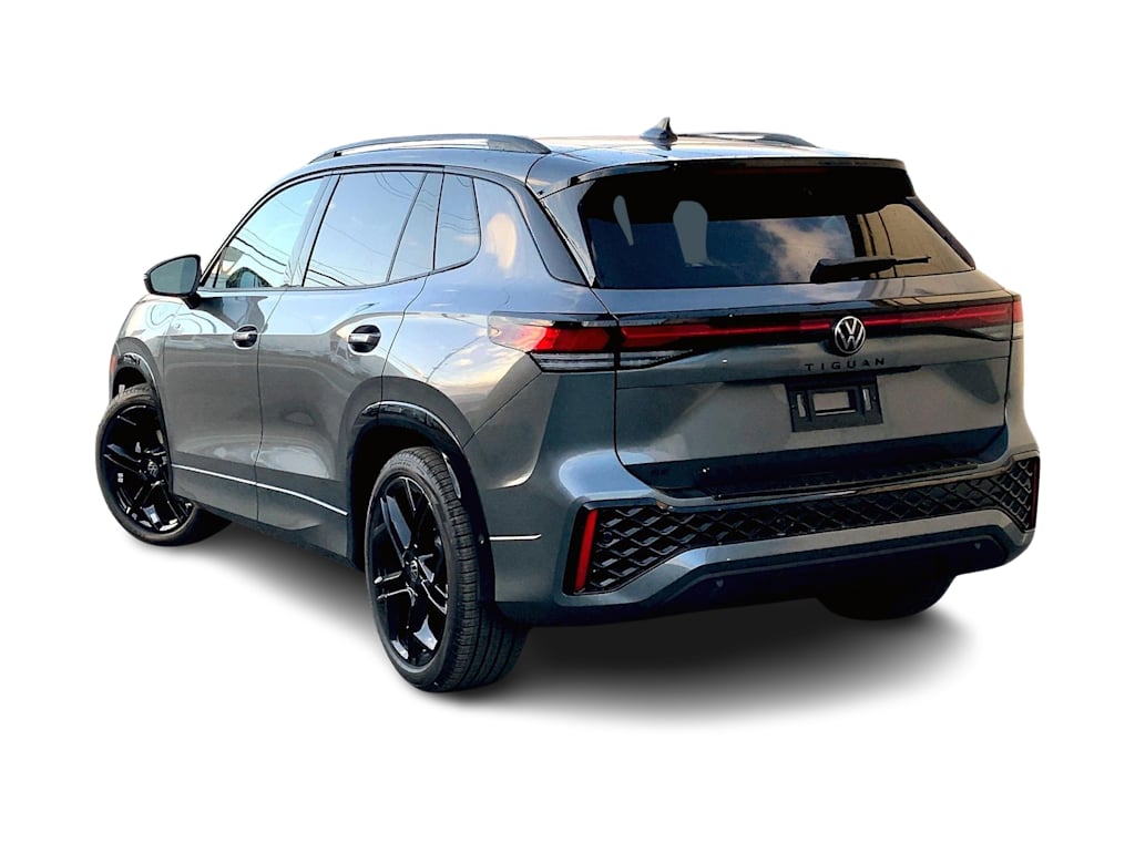 Thumbnail: 2026 Volkswagen Tiguan - 4