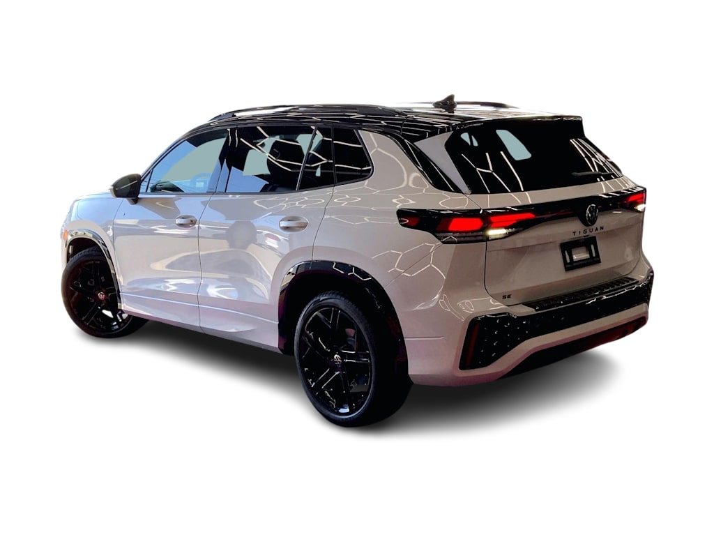 Thumbnail: 2026 Volkswagen Tiguan - 4