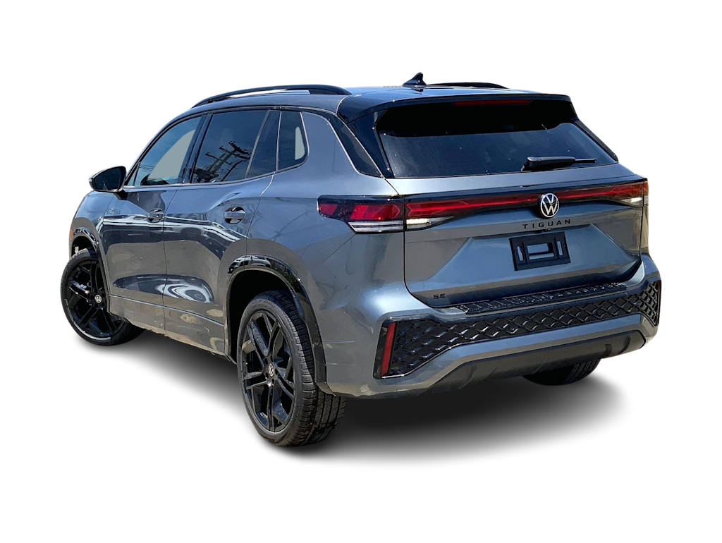Thumbnail: 2026 Volkswagen Tiguan - 4