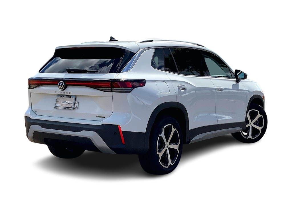 Thumbnail: 2025 Volkswagen Tiguan - 23