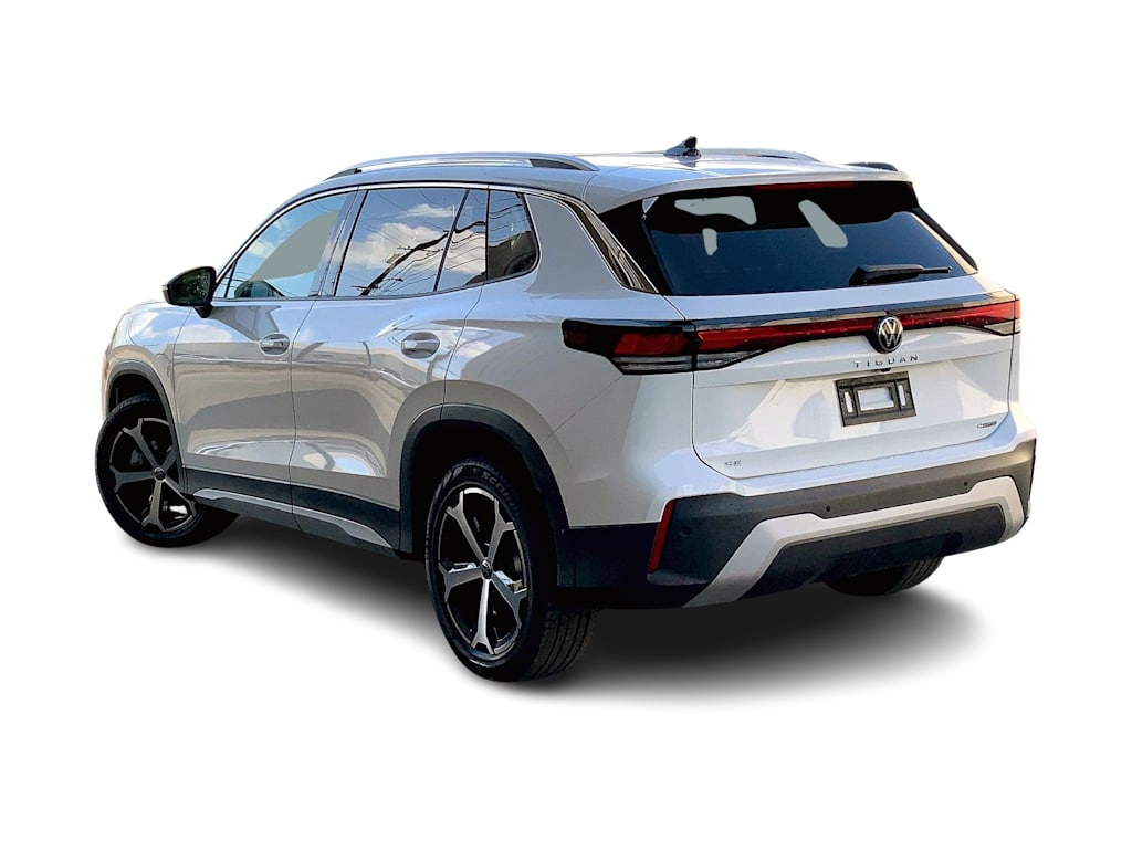 Thumbnail: 2026 Volkswagen Tiguan - 4