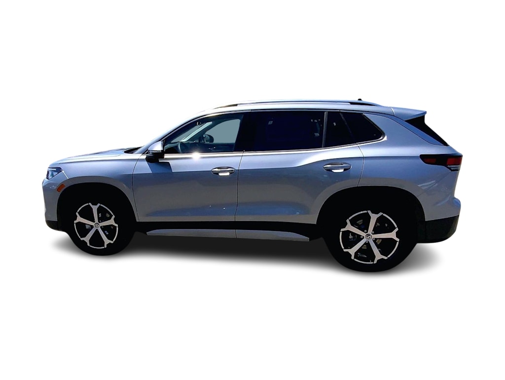 Thumbnail: 2026 Volkswagen Tiguan - 3