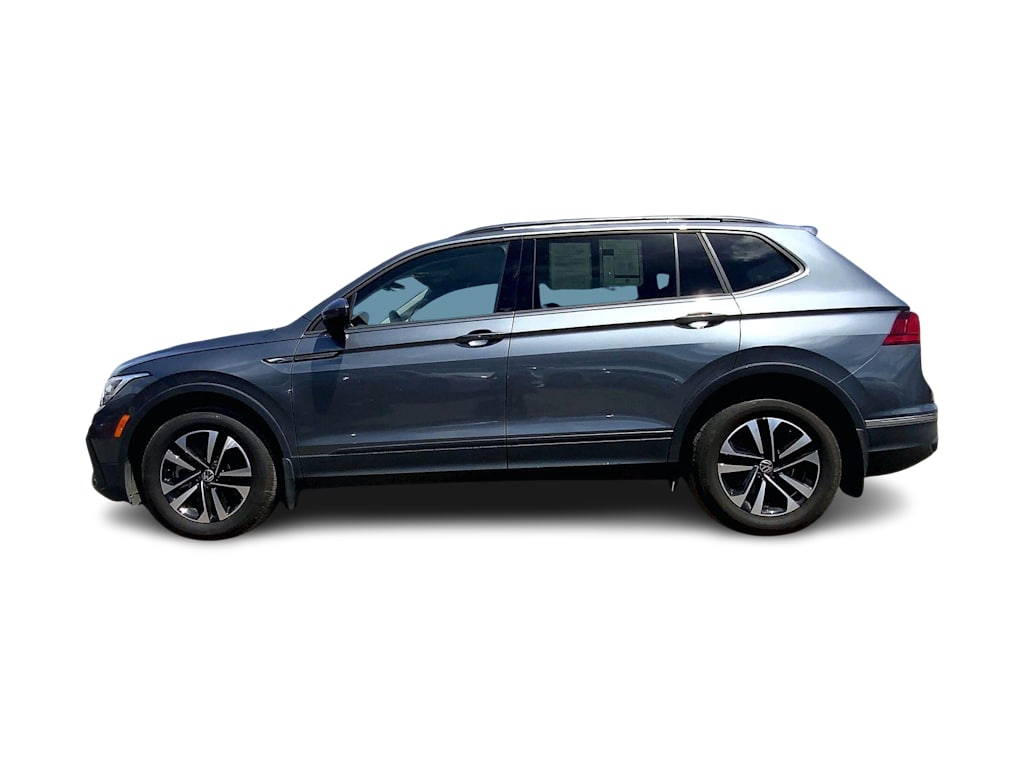 Thumbnail: 2024 Volkswagen Tiguan - 3