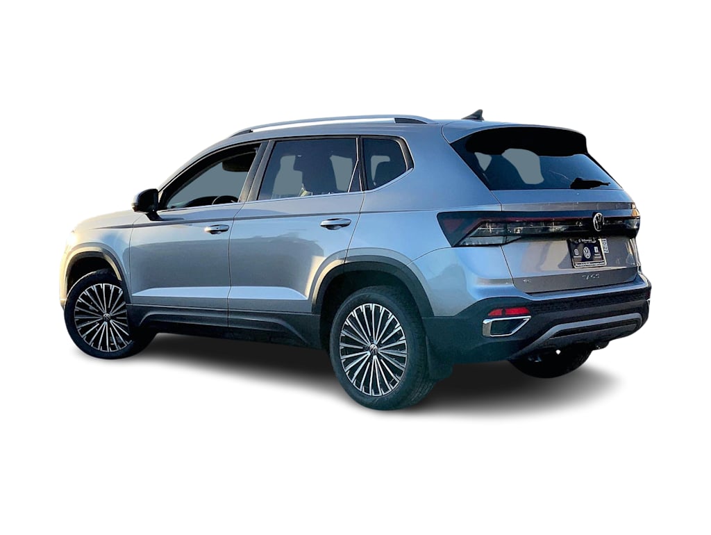 Thumbnail: 2025 Volkswagen Taos - 4