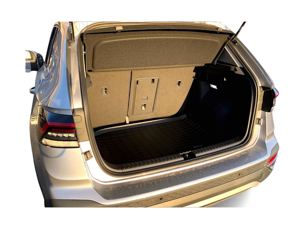 Thumbnail: 2025 Volkswagen Taos - 18