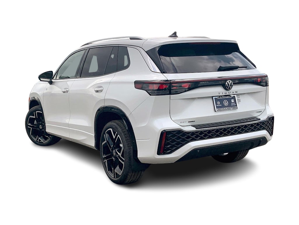 Thumbnail: 2026 Volkswagen Tiguan - 4