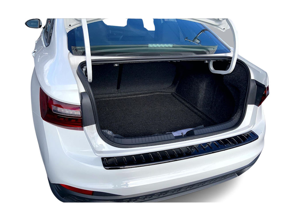 Thumbnail: 2026 Volkswagen Jetta - 17
