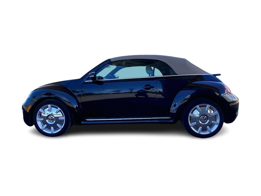 Thumbnail: 2017 Volkswagen Beetle - 3