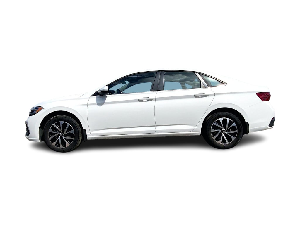 Thumbnail: 2023 Volkswagen Jetta - 3