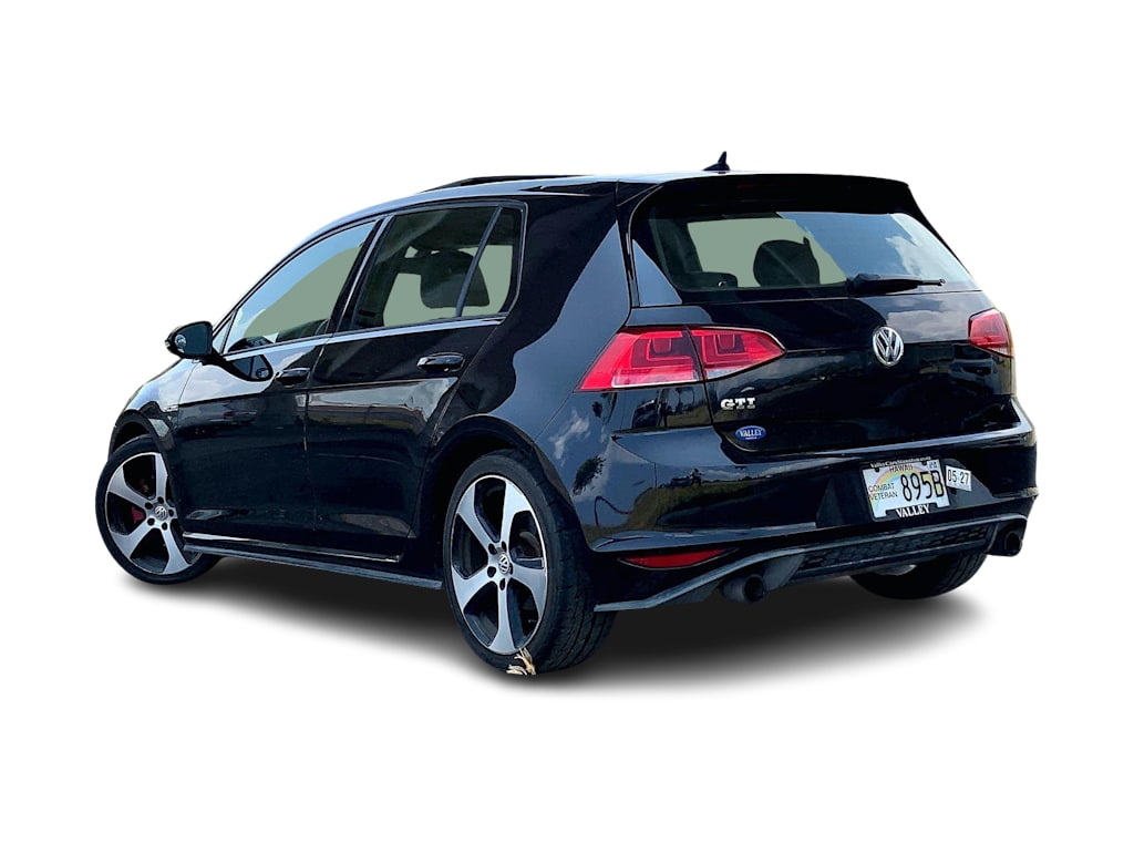 Thumbnail: 2015 Volkswagen Golf - 4