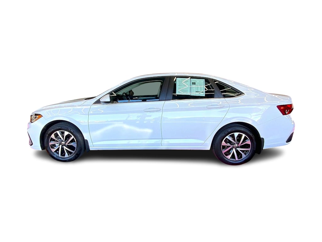 Thumbnail: 2025 Volkswagen Jetta - 3