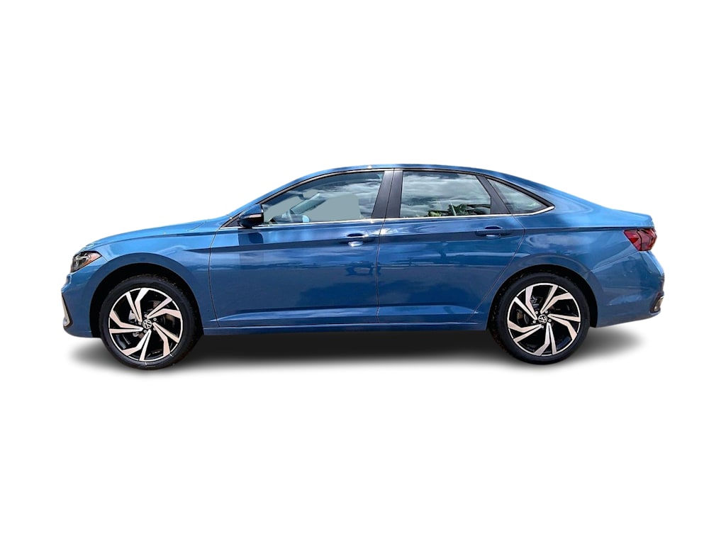 Thumbnail: 2026 Volkswagen Jetta - 3