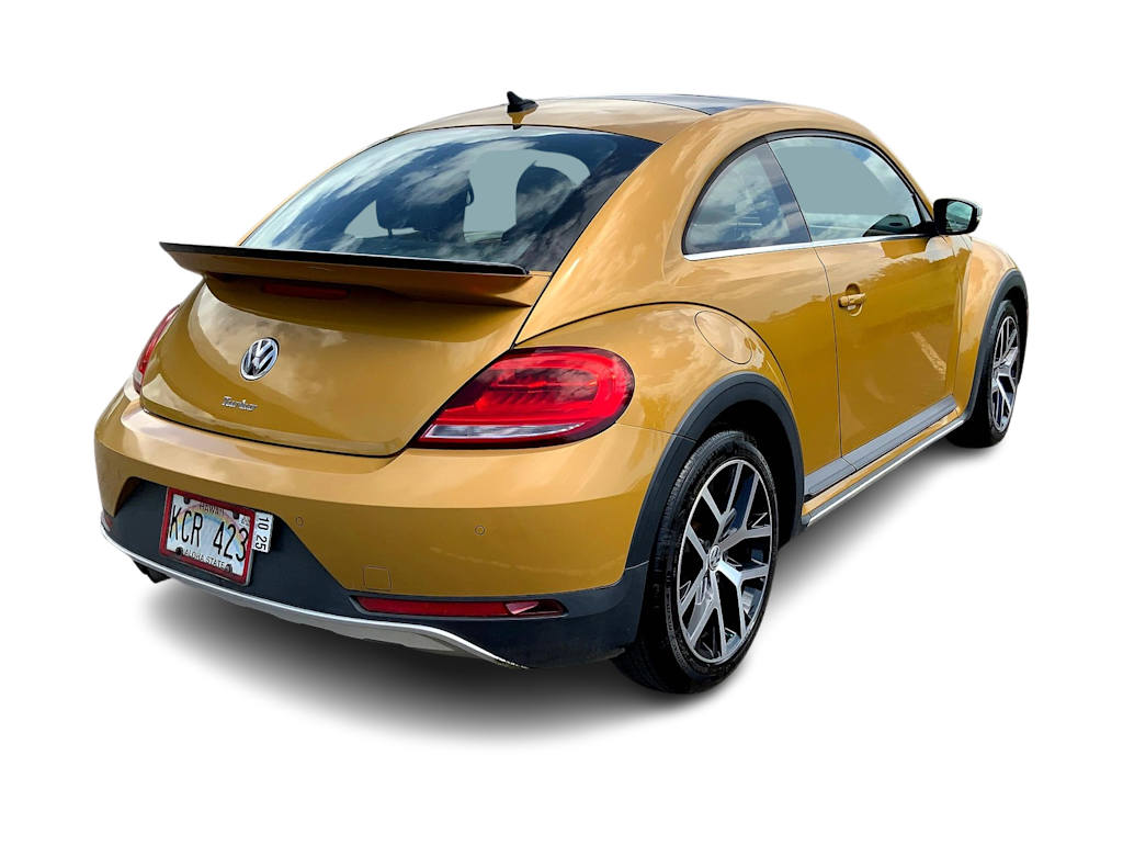 2016 Volkswagen Beetle Dune 21