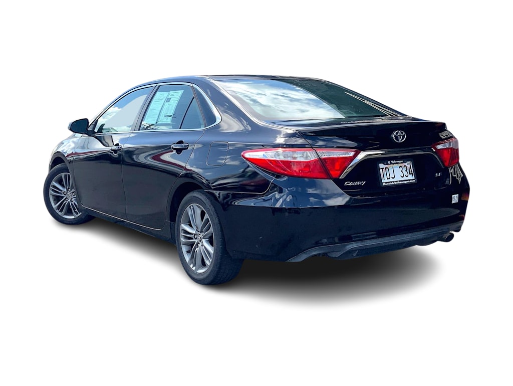 Thumbnail: 2015 Toyota Camry - 4