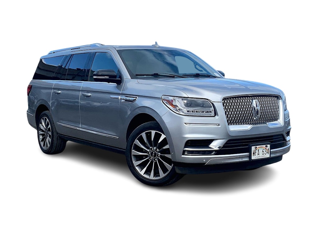 Thumbnail: 2021 Lincoln Navigator L - 22