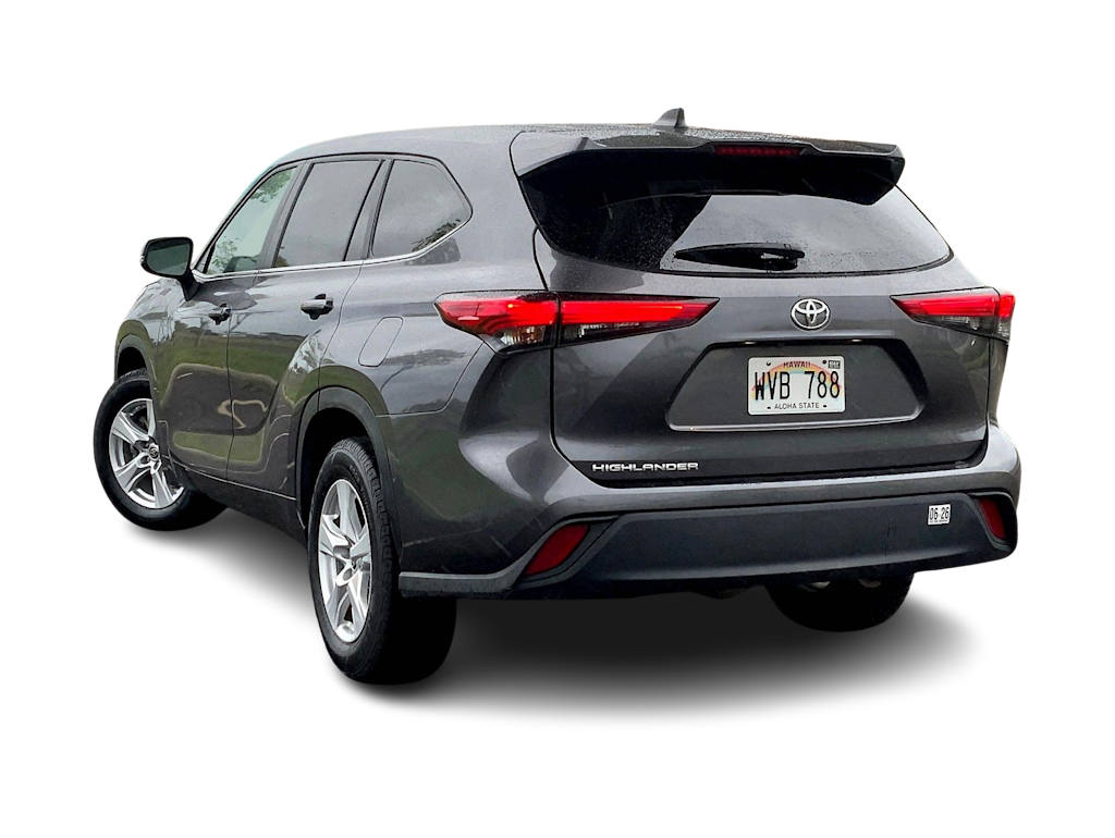 Thumbnail: 2023 Toyota Highlander - 4