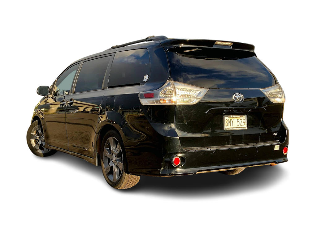 2015 Toyota Sienna SE 4