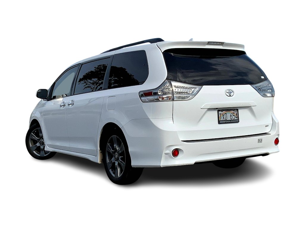 2020 Toyota Sienna SE 4