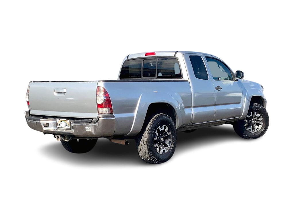 Thumbnail: 2014 Toyota Tacoma - 24