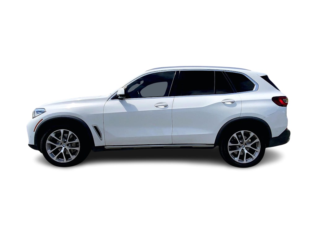 Thumbnail: 2022 BMW X5 - 3