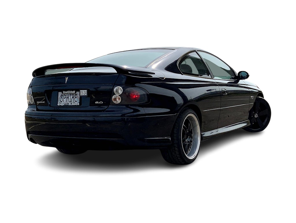 2005 Pontiac GTO Base 22